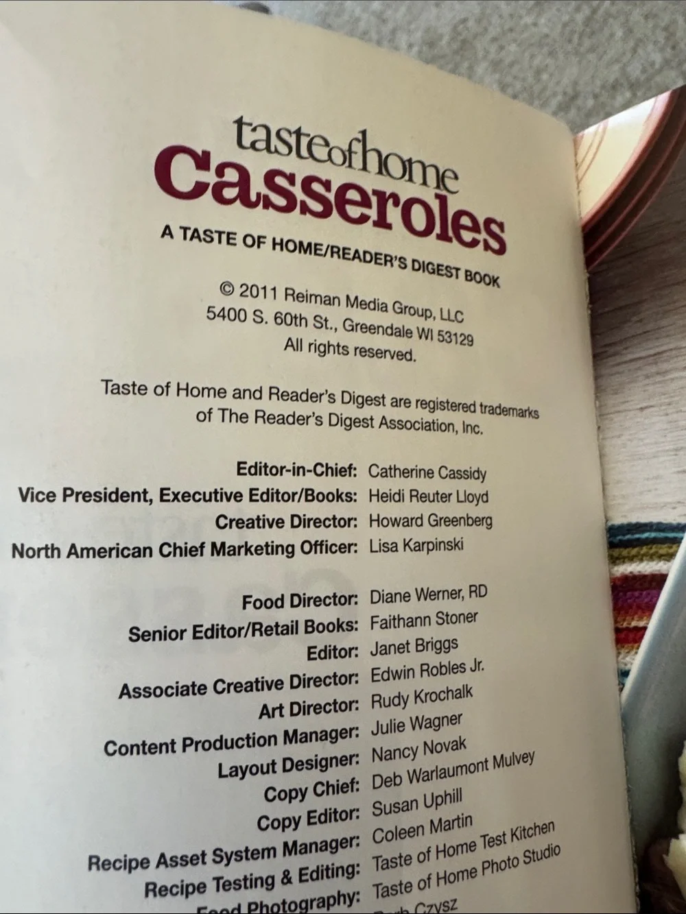 Taste of Home Casseroles 377 Recipe Dishes GUC Cookbook